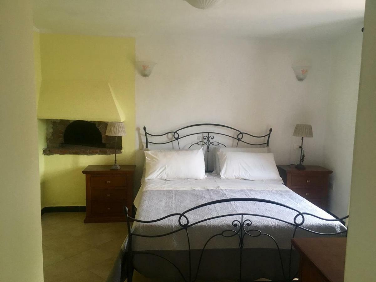Agriturismo La Ferriera بيغنون المظهر الخارجي الصورة