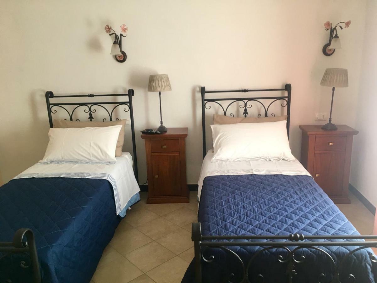 Agriturismo La Ferriera بيغنون المظهر الخارجي الصورة